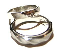 北海道 滝川市　空知 札幌　函館　室蘭　苫小牧　岩見沢　旭川　帯広　釧路　稚内　北見　二人で作る　自分で作る　自分たちで作る　マリッジリング　結婚指輪　エンゲージリング　婚約指輪　ハンドメイド　手作り　結婚式　結婚準備　披露宴　ブライダル　ブライダル準備　ロストワックス　原型製作　プラチナ　金　ゴールド　ピンクゴールド　イエローゴールド　ホワイトゴールド